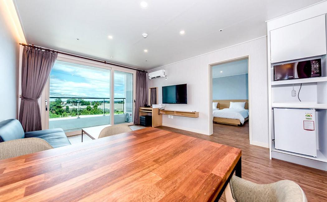 Jnb Hotel Seogwipo Zewnętrze zdjęcie